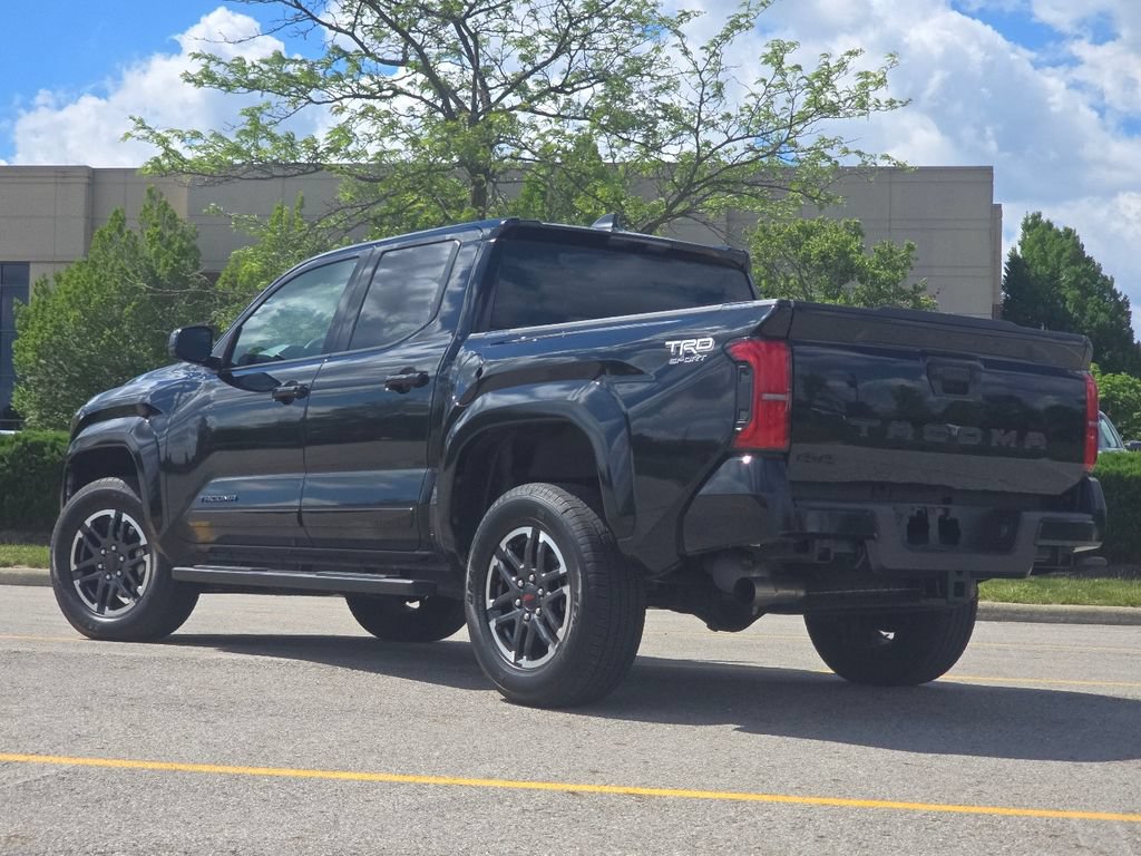 Used 2025 Toyota Tacoma TRD Sport AWD/4WD image 13