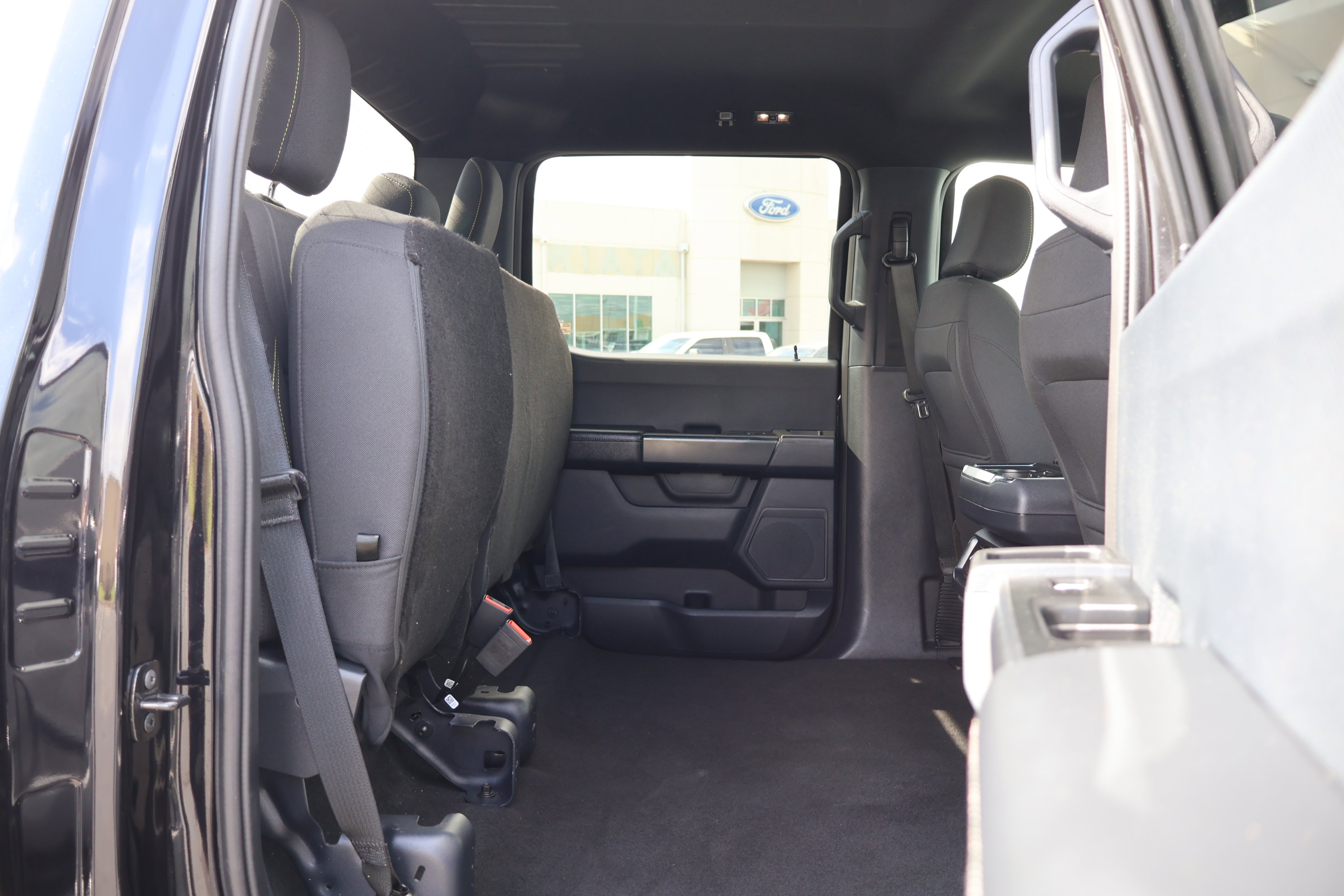 Used 2024 Ford F150 STX image 31