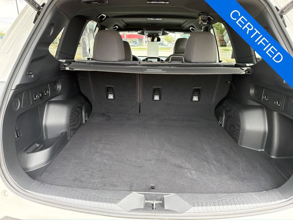 Certified 2025 Subaru Forester Premium AWD/4WD image 27