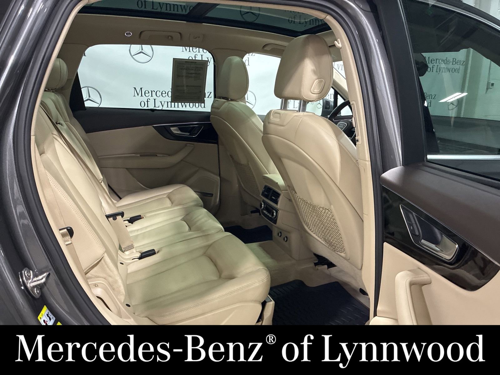 Used 2019 Audi Q7 3.0T Prestige w/ Prestige Package image 31