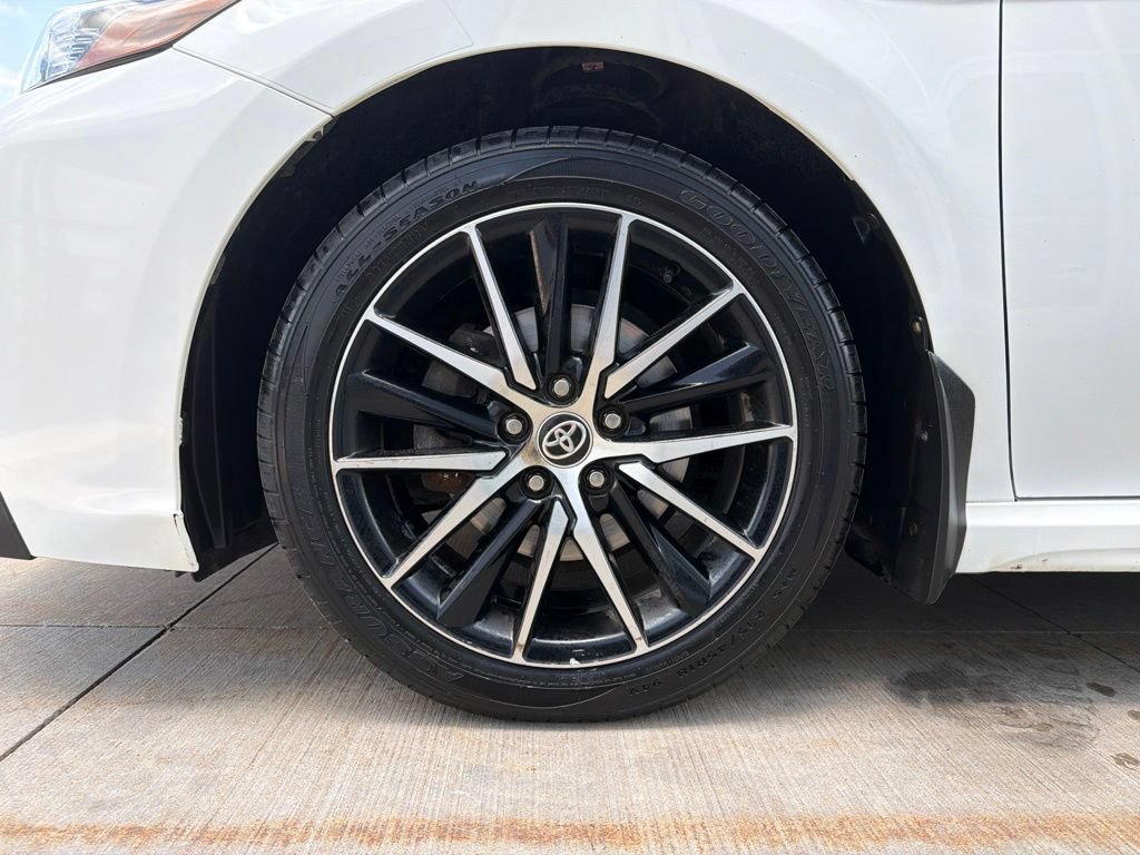 Used 2024 Toyota Camry SE FWD image 13