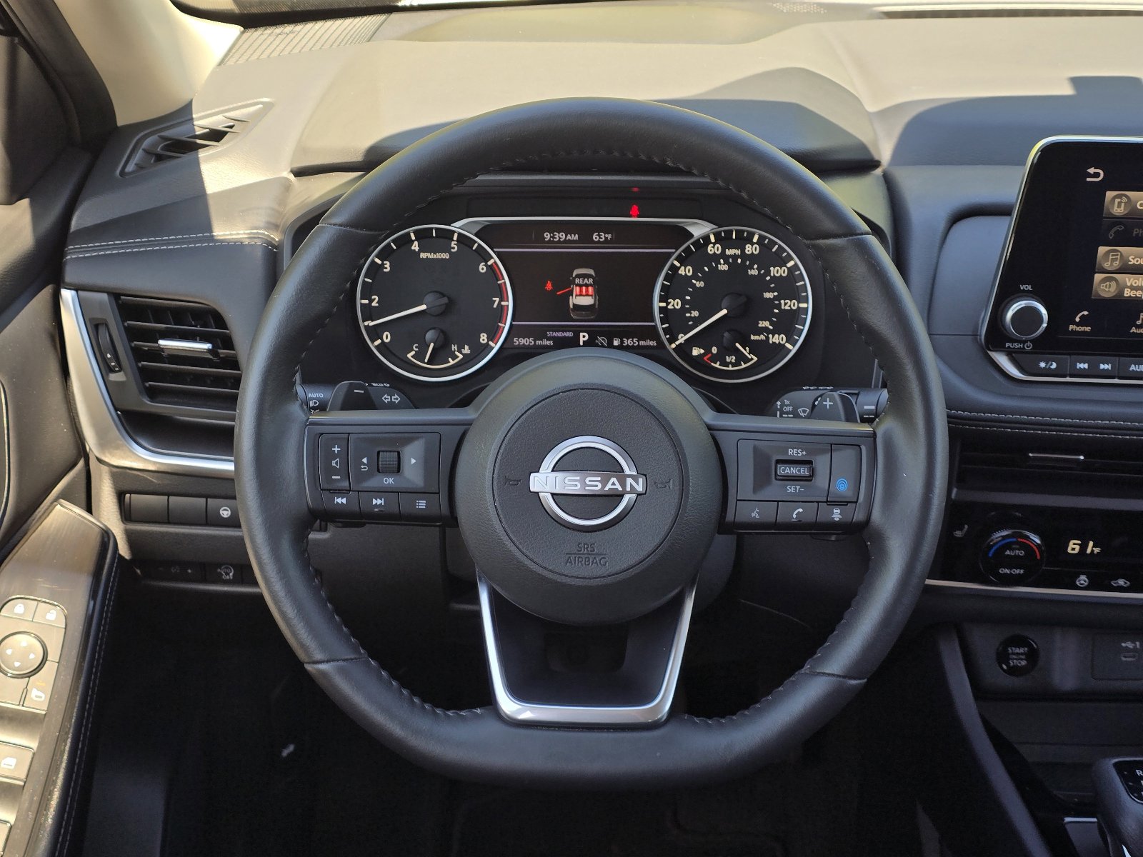 Used 2024 Nissan Rogue SV w/ SV Premium Package FWD image 14