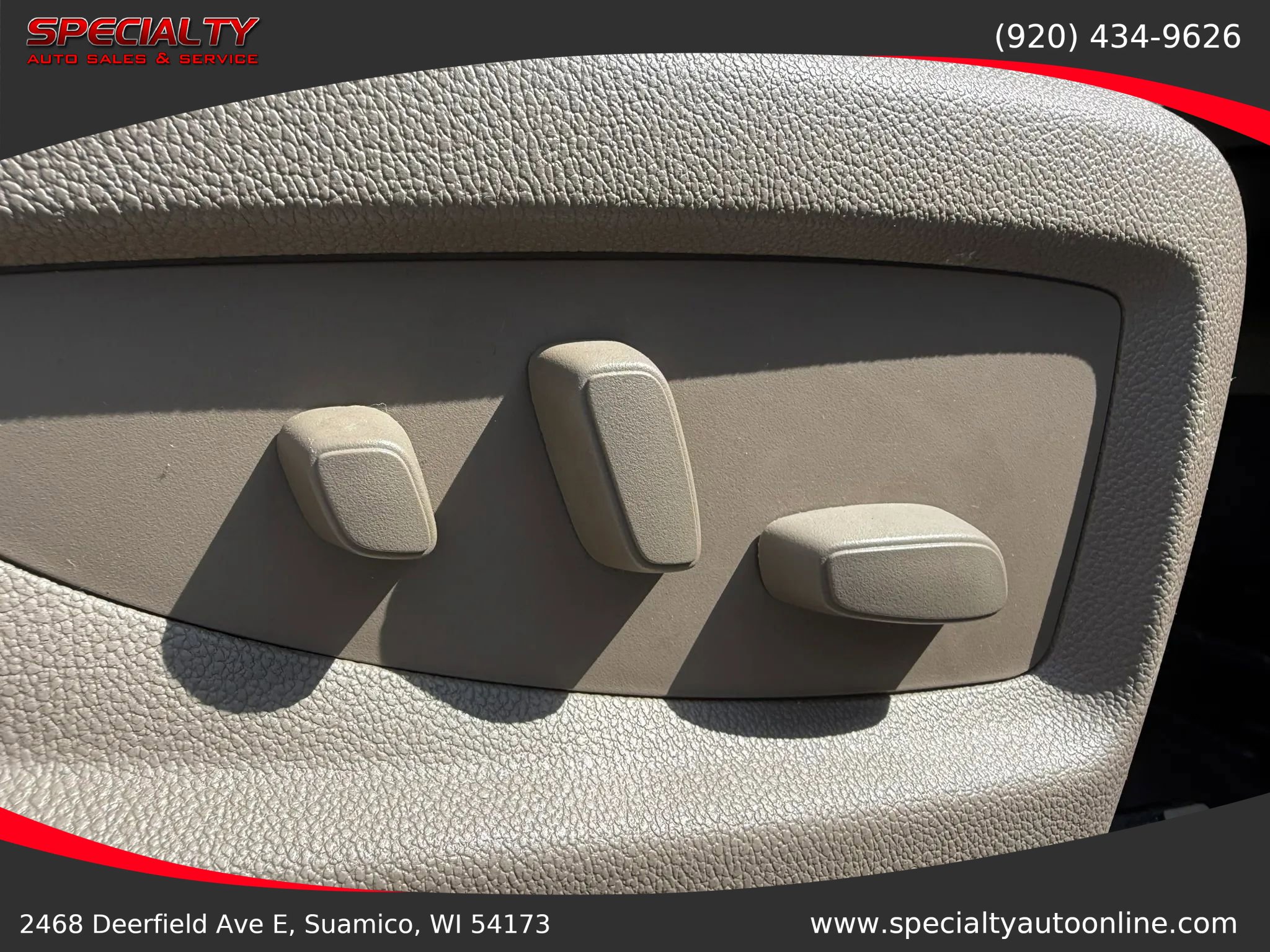 Used 2015 Chevrolet Tahoe LTZ AWD/4WD image 30