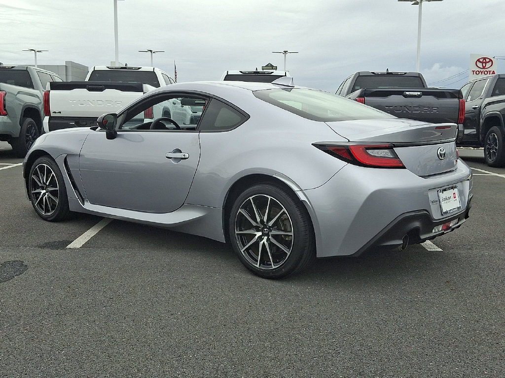 Certified 2024 Toyota GR86 RWD image 4