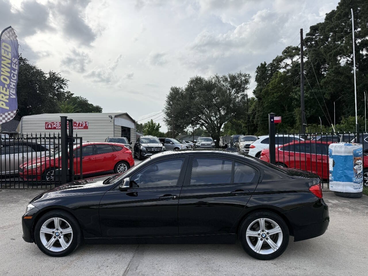 Used 2015 BMW 328d Sedan RWD image 9