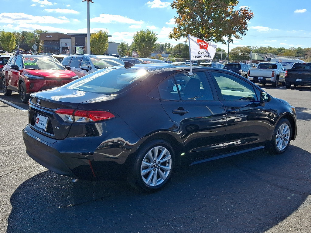 Certified 2024 Toyota Corolla LE w/ LE Convenience Package FWD image 6