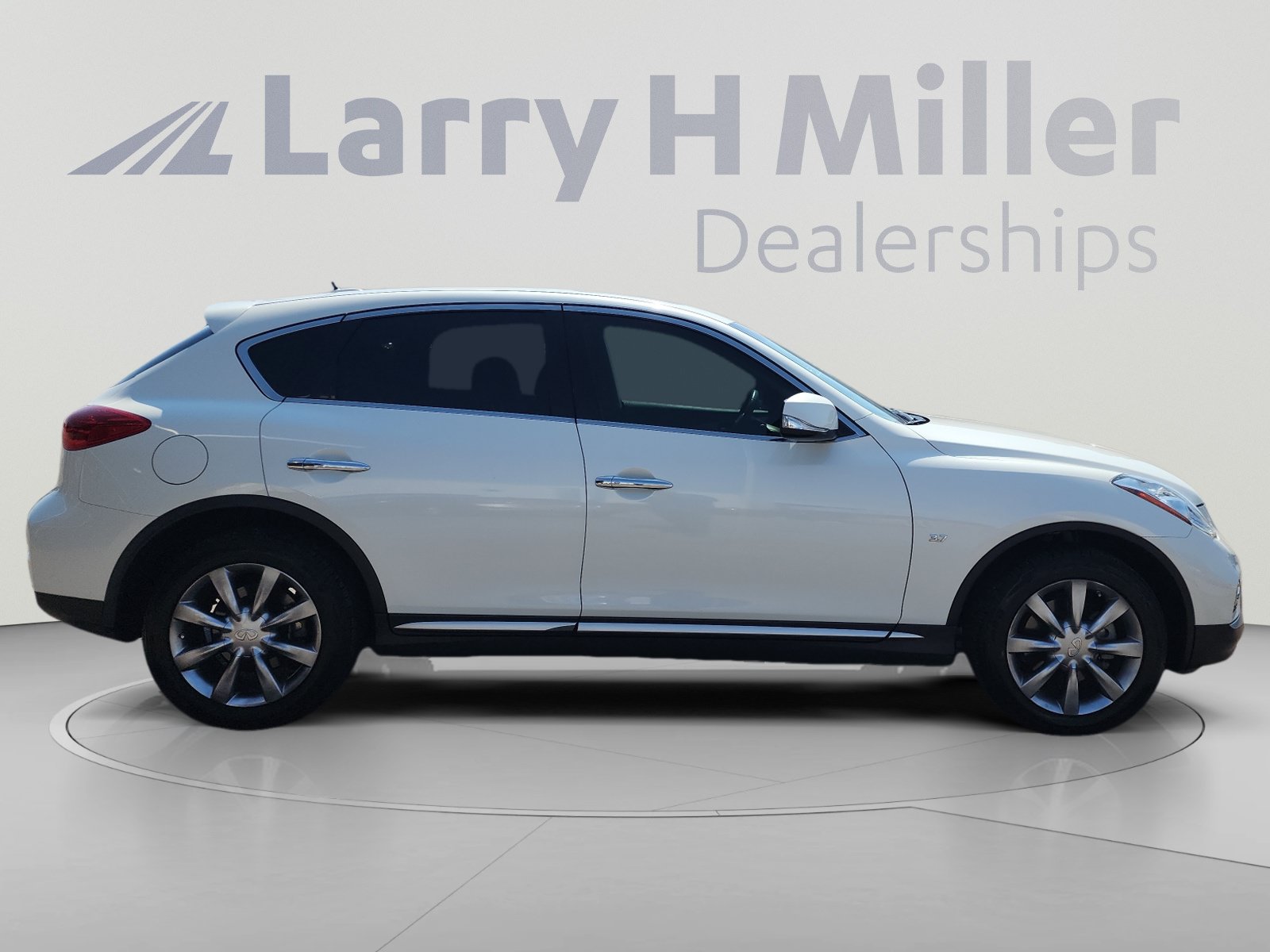 Used 2017 INFINITI QX50 2WD image 6