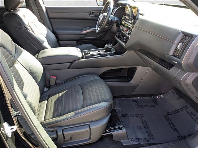 Certified 2025 Nissan Pathfinder Rock Creek AWD/4WD image 23