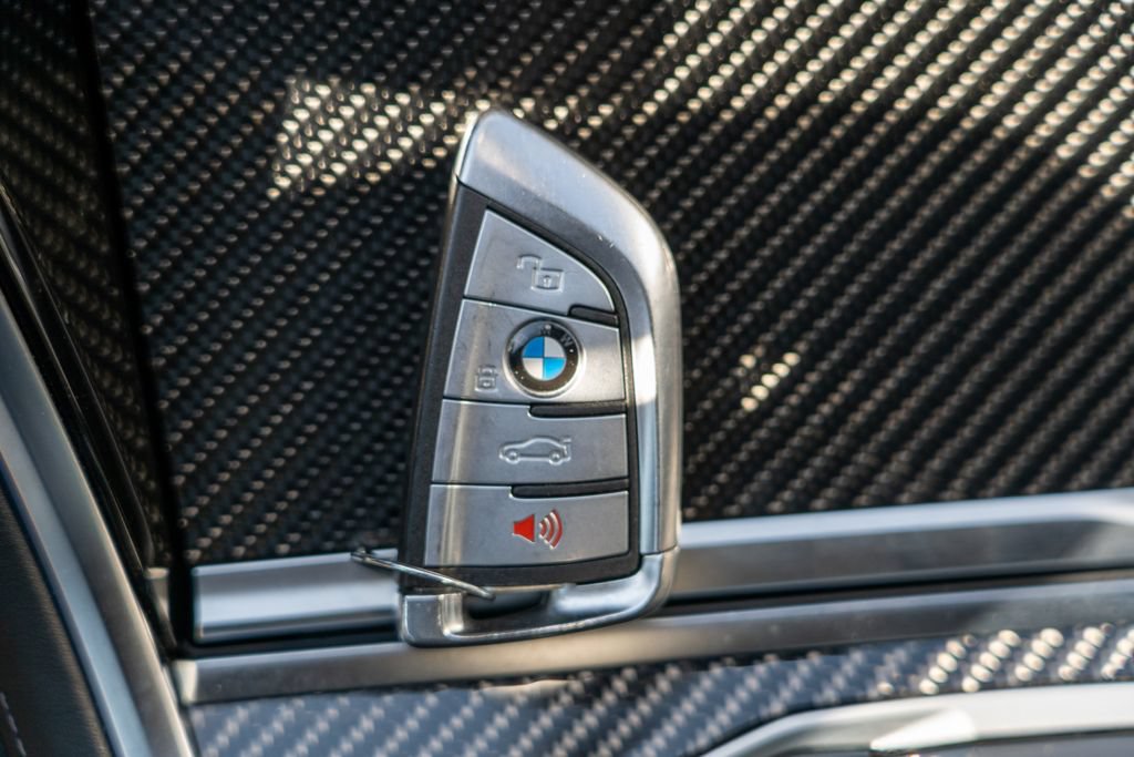 Used 2023 BMW M850i xDrive Coupe w/ M Carbon Exterior Package AWD/4WD image 32
