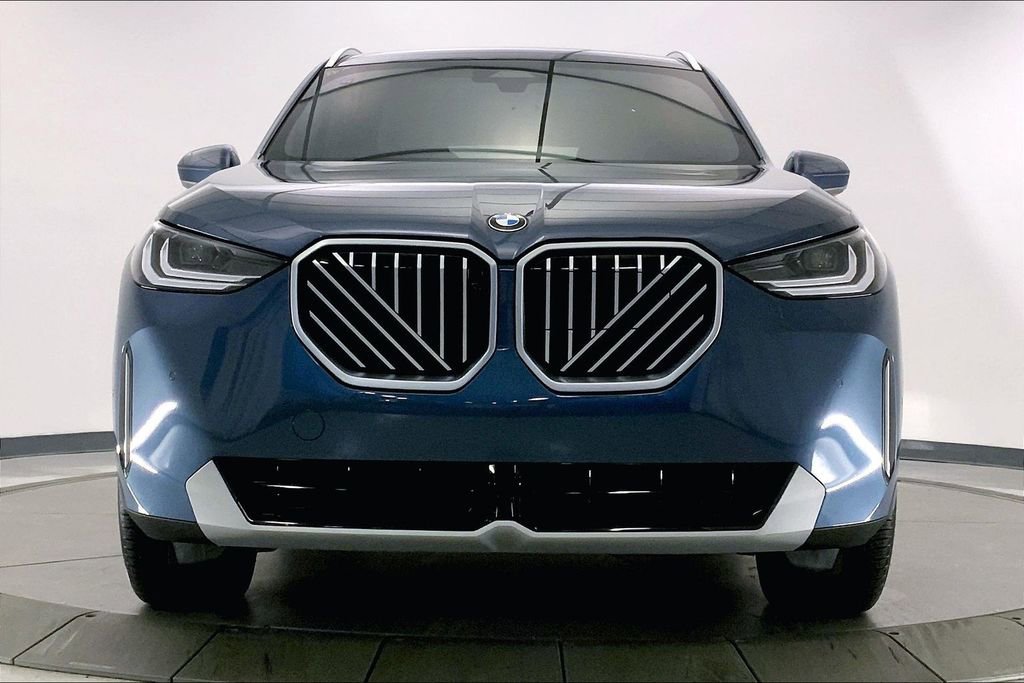 Used 2026 BMW X3 xDrive30 image 2