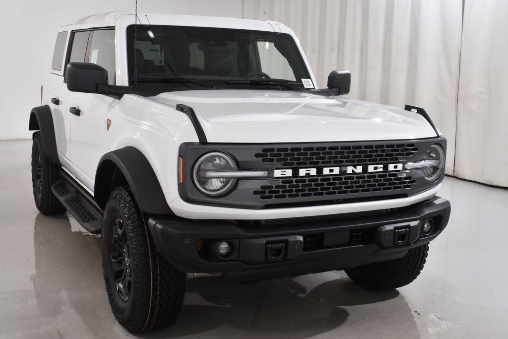 New 2026 Ford Bronco Badlands AWD/4WD image 4