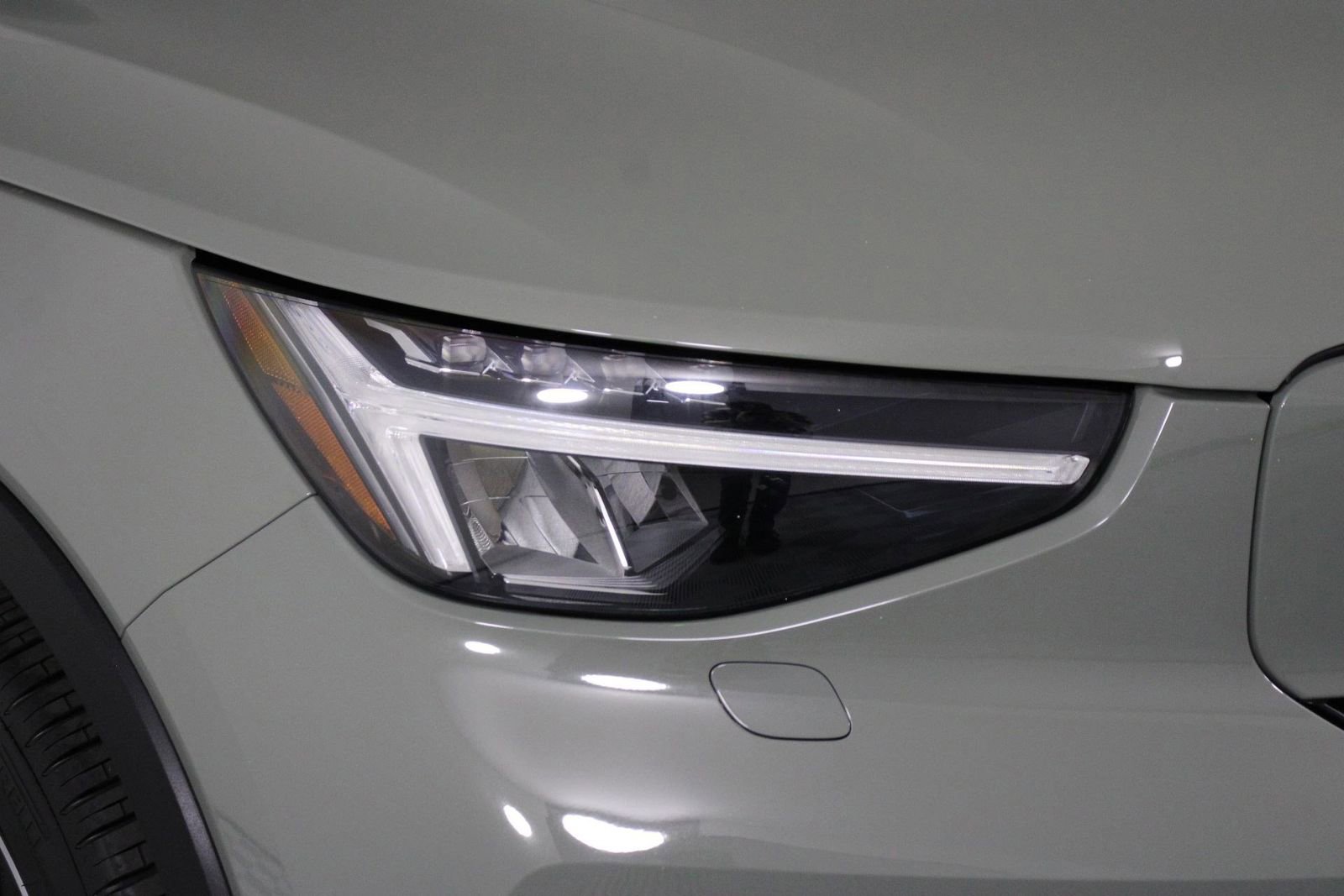 Certified 2023 Volvo C40 P8 Recharge Ultimate AWD/4WD image 24