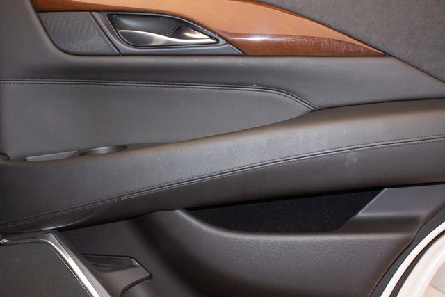 Used 2018 Cadillac Escalade Luxury image 14