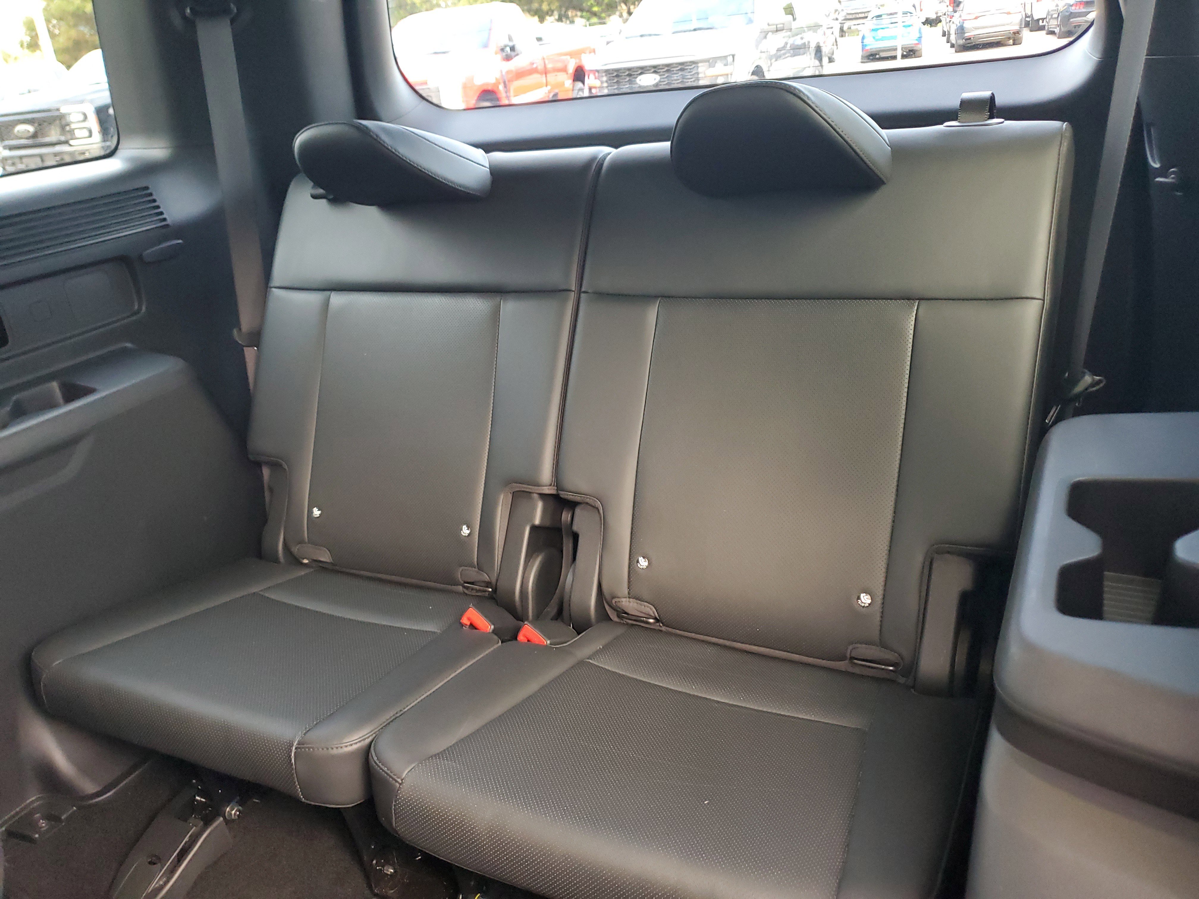 Used 2025 Hyundai Santa Fe SEL image 15