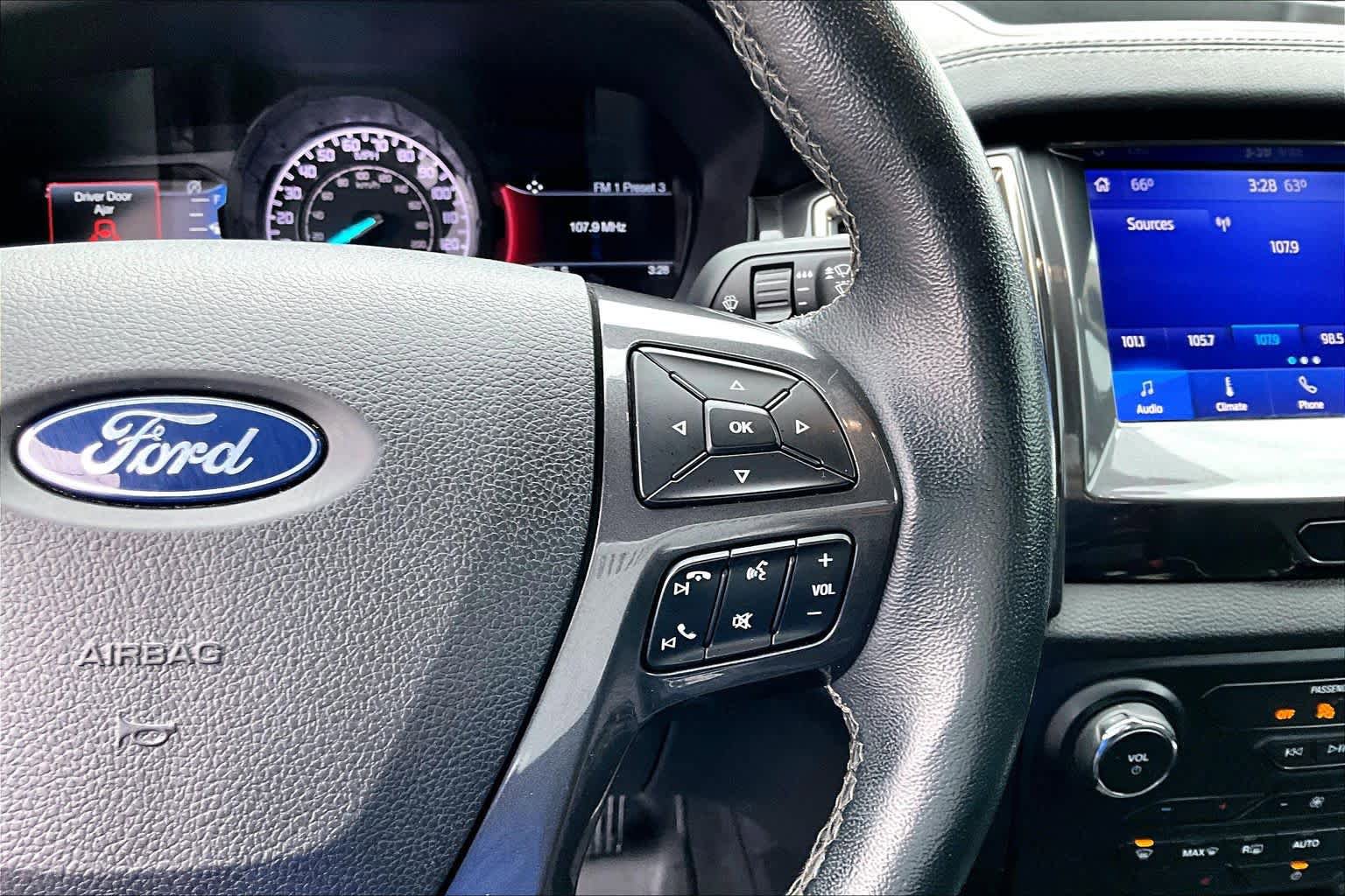 Used 2020 Ford Ranger Lariat w/ FX4 Off-Road Package AWD/4WD image 25