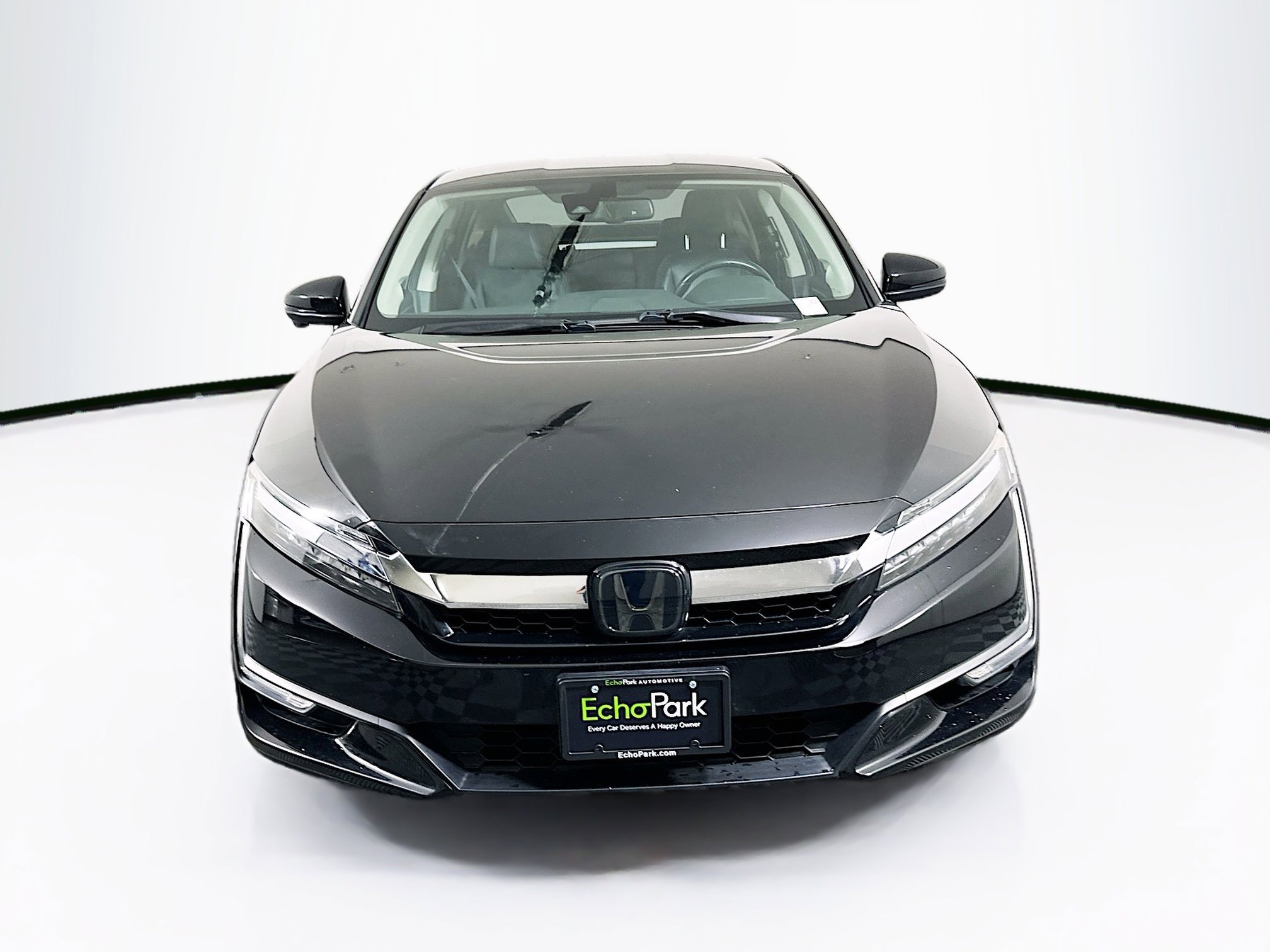 Used 2018 Honda Clarity Touring image 2