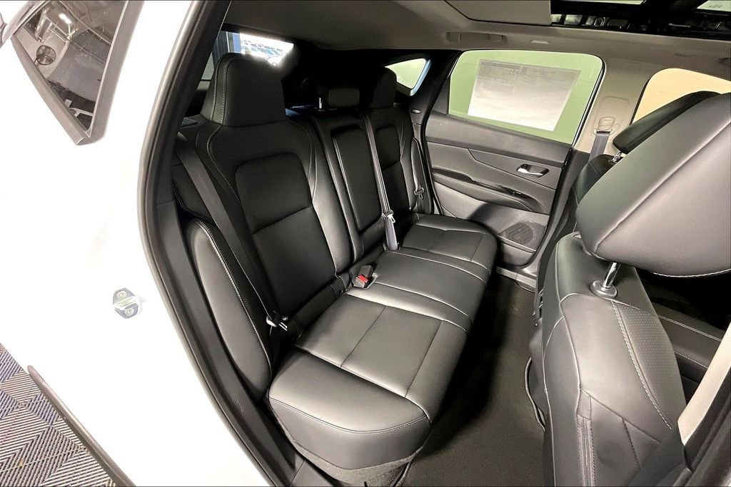 New 2026 Nissan Murano SL image 19