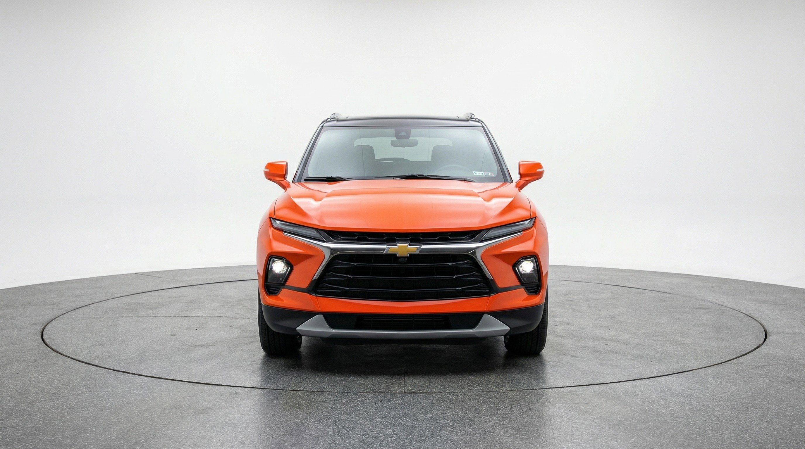 Used 2025 Chevrolet Blazer LT image 2