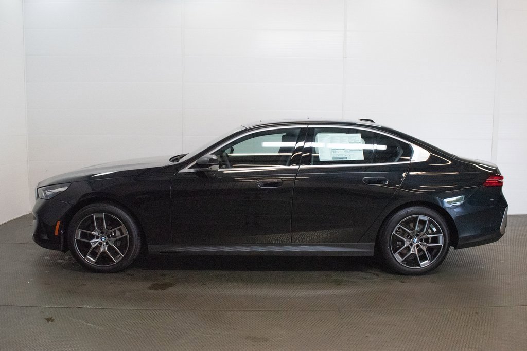 New 2026 BMW 530i xDrive image 7