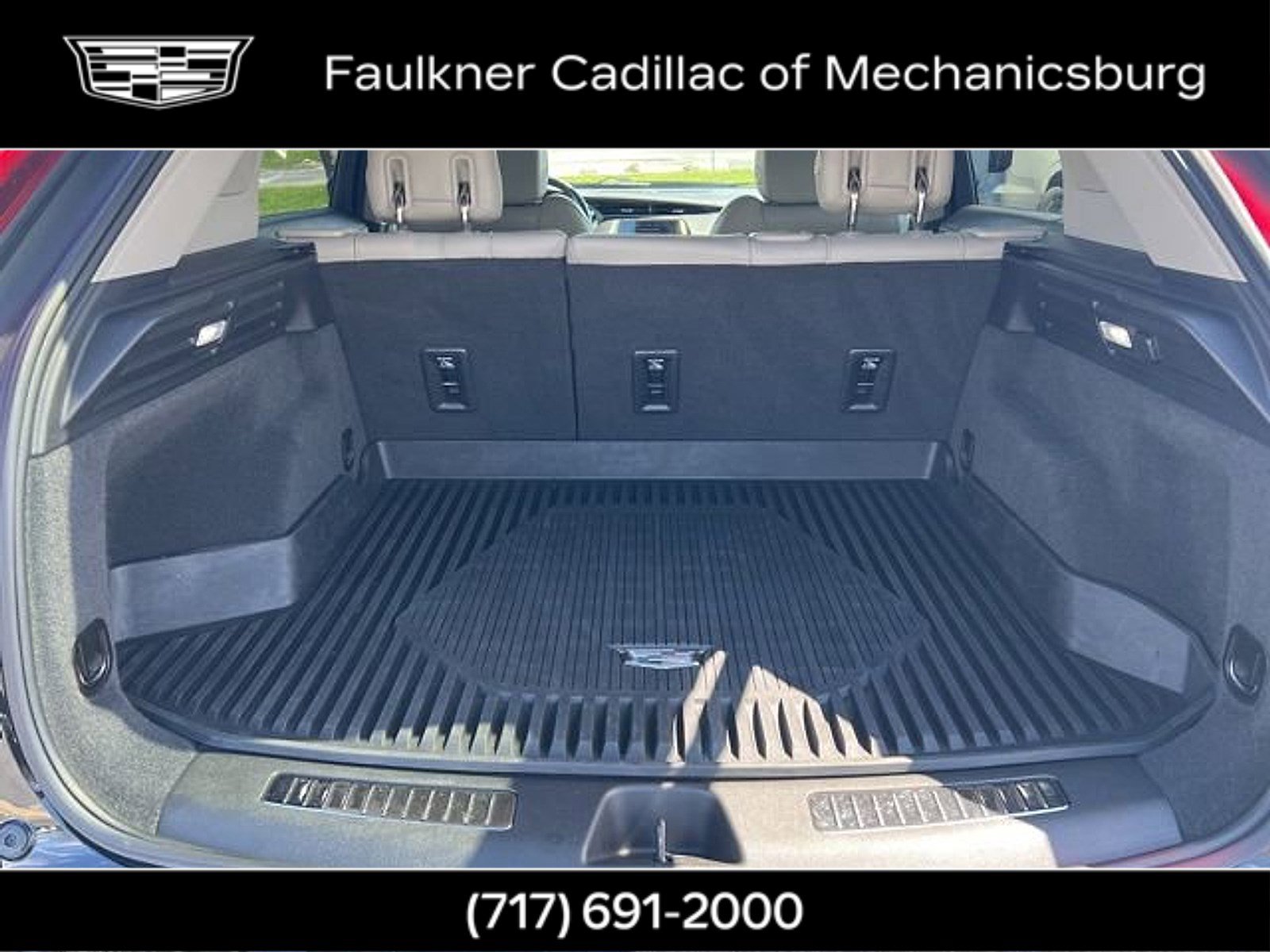 Used 2020 Cadillac XT4 Premium Luxury image 13