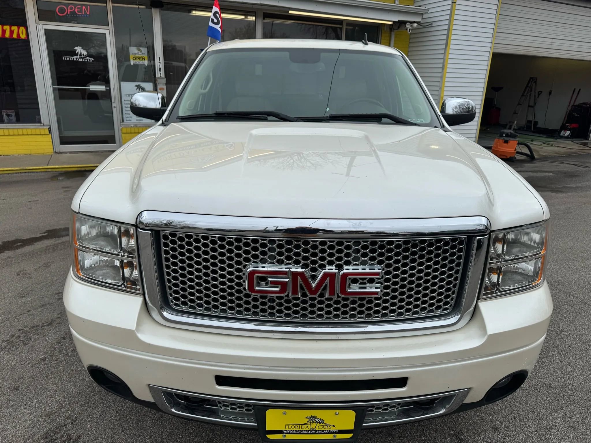 Used 2011 GMC Sierra 1500 Denali image 13