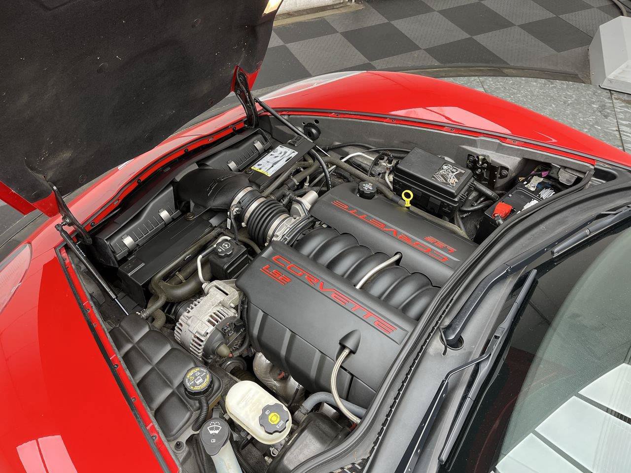 Used 2006 Chevrolet Corvette Convertible w/ Preferred Equipment Group RWD image 24