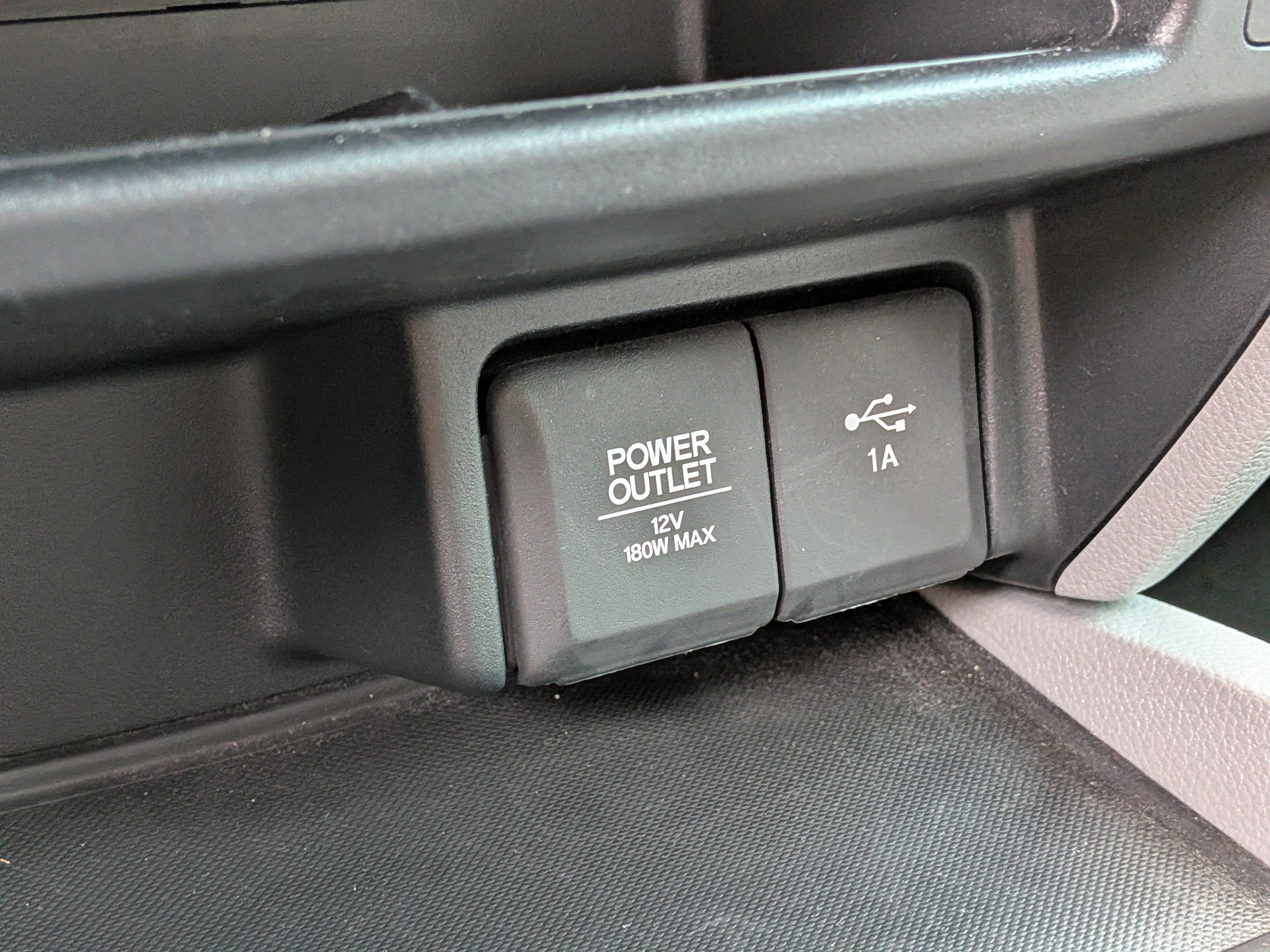 Used 2021 Honda Pilot LX image 29