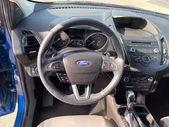Used 2017 Ford Escape SE w/ SE Sport Appearance Package FWD image 14