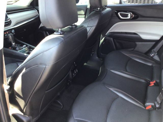 Used 2022 Jeep Compass Limited w/ Elite Group AWD/4WD image 41