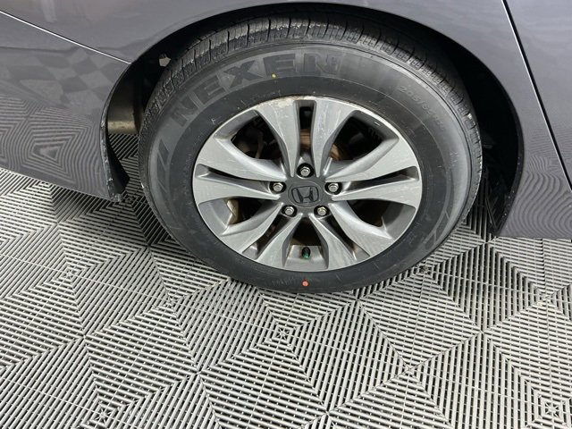 Used 2013 Honda Accord LX image 17