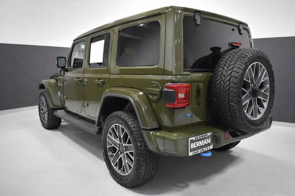 Used 2024 Jeep Wrangler High Altitude image 3