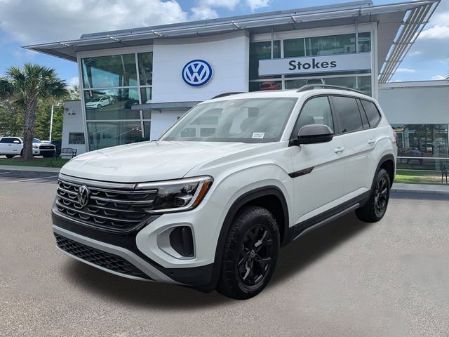 New 2026 Volkswagen Atlas Peak Edition image 8