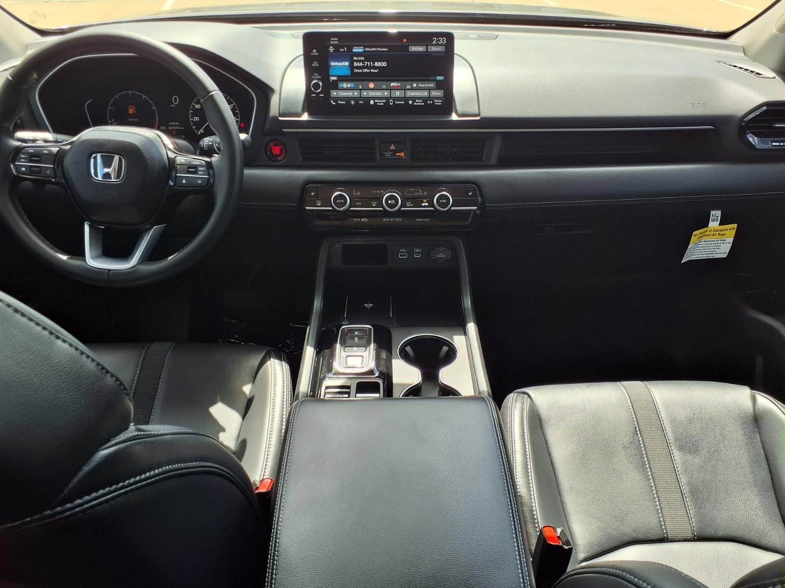 Used 2025 Honda Pilot EX-L image 9