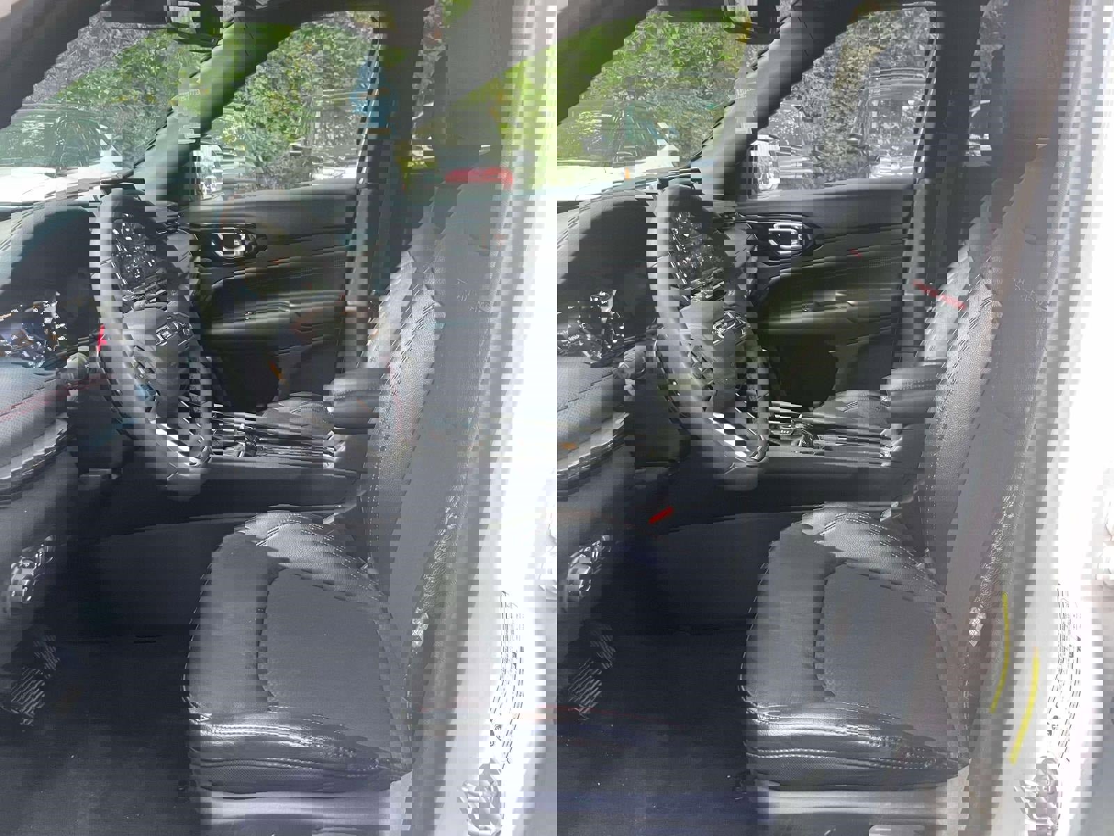 Used 2024 Jeep Compass Trailhawk image 15