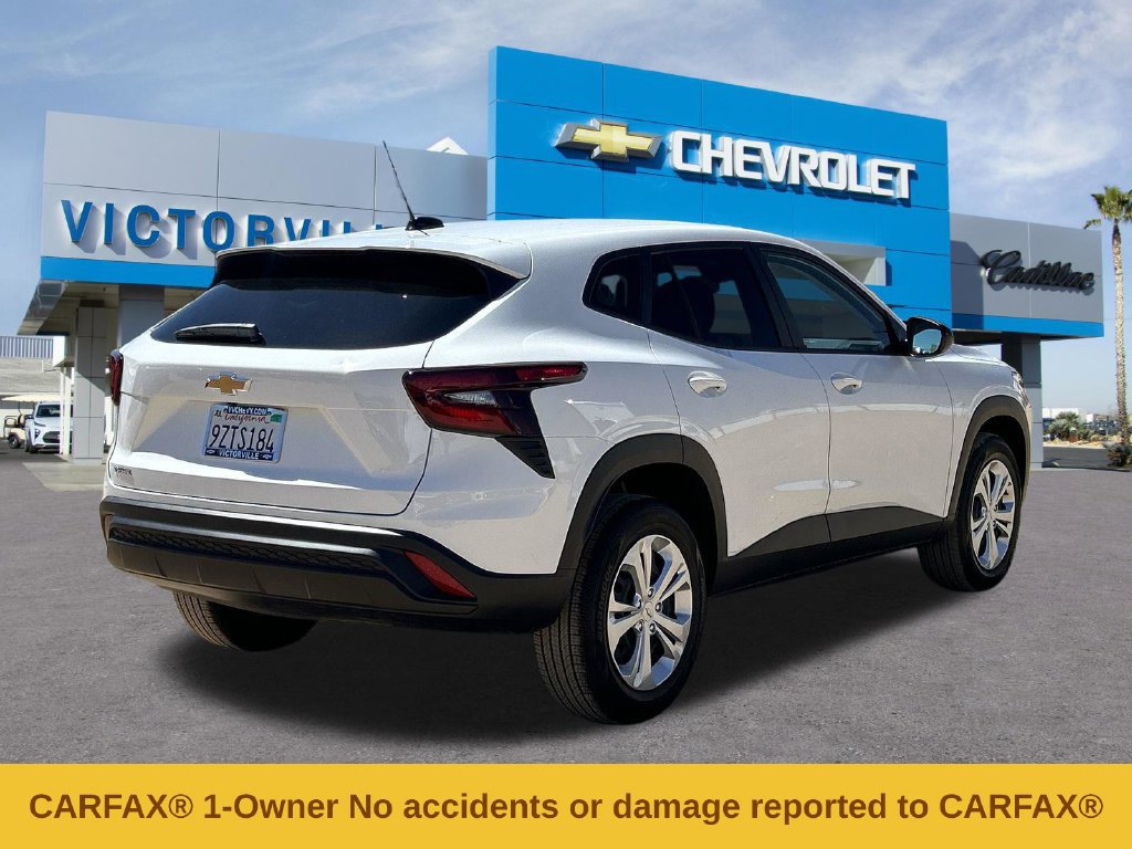Certified 2026 Chevrolet Trax LS FWD image 4
