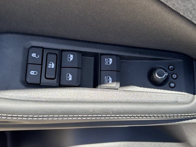 New 2026 Jeep Cherokee Laredo AWD/4WD image 17