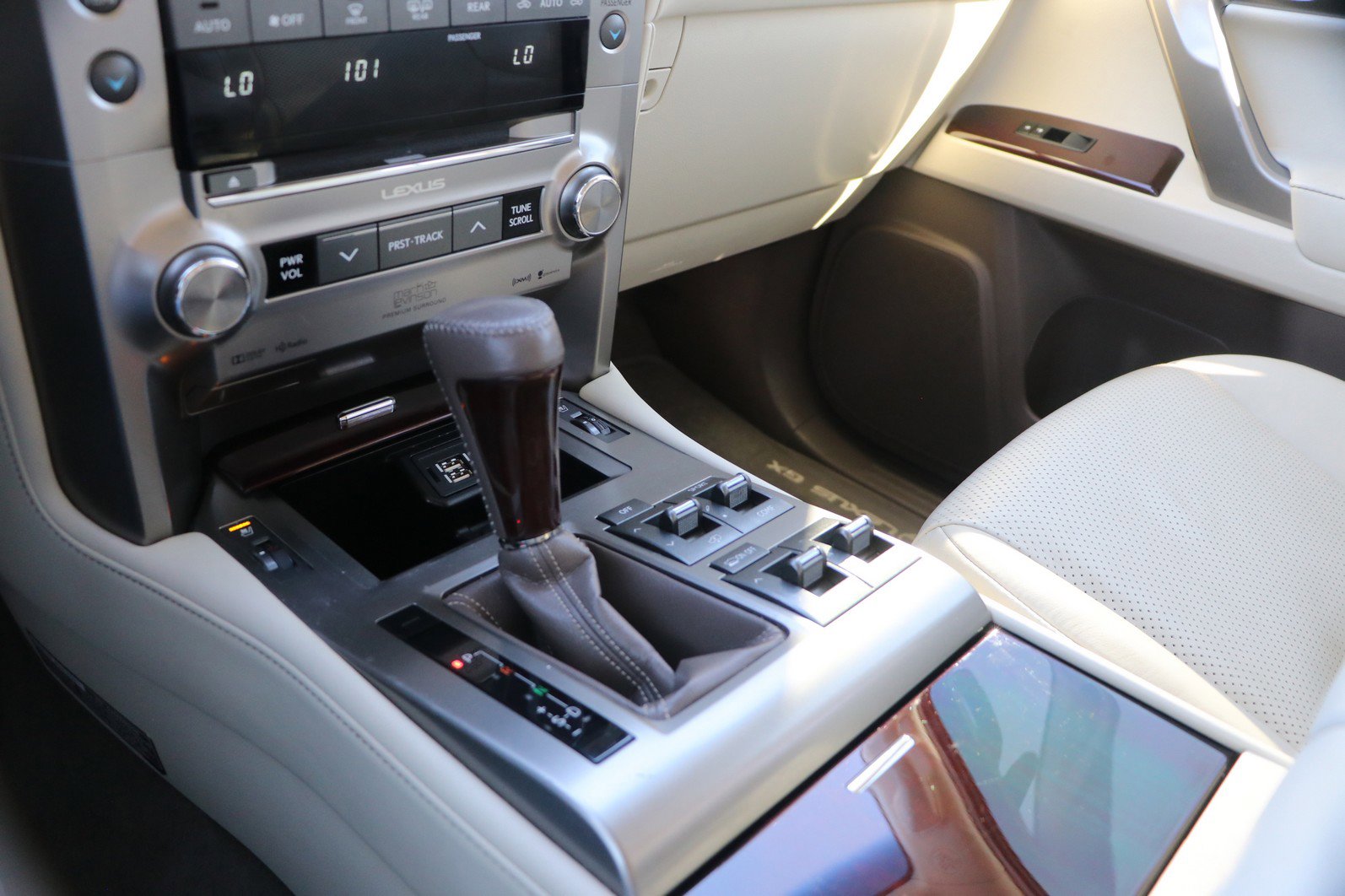 Used 2019 Lexus GX 460 Luxury image 27
