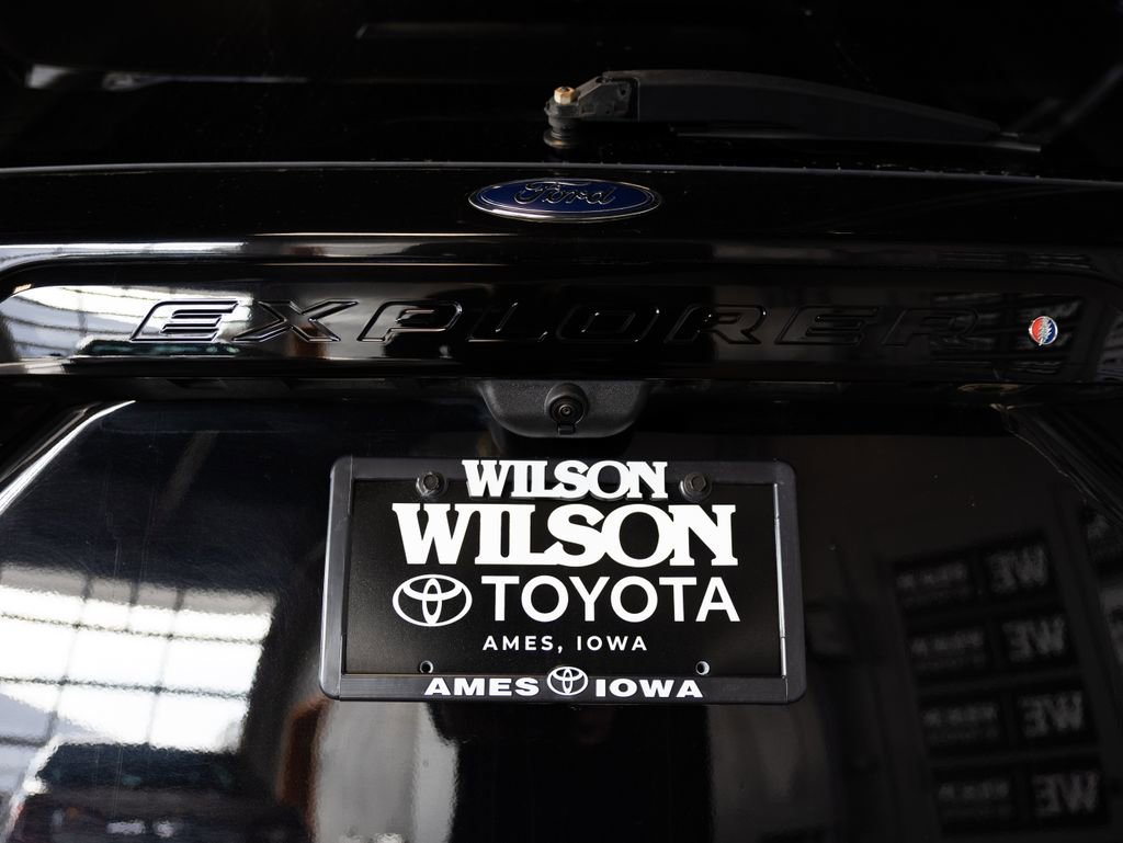 Used 2021 Ford Explorer ST w/ Equipment Group 401A image 5