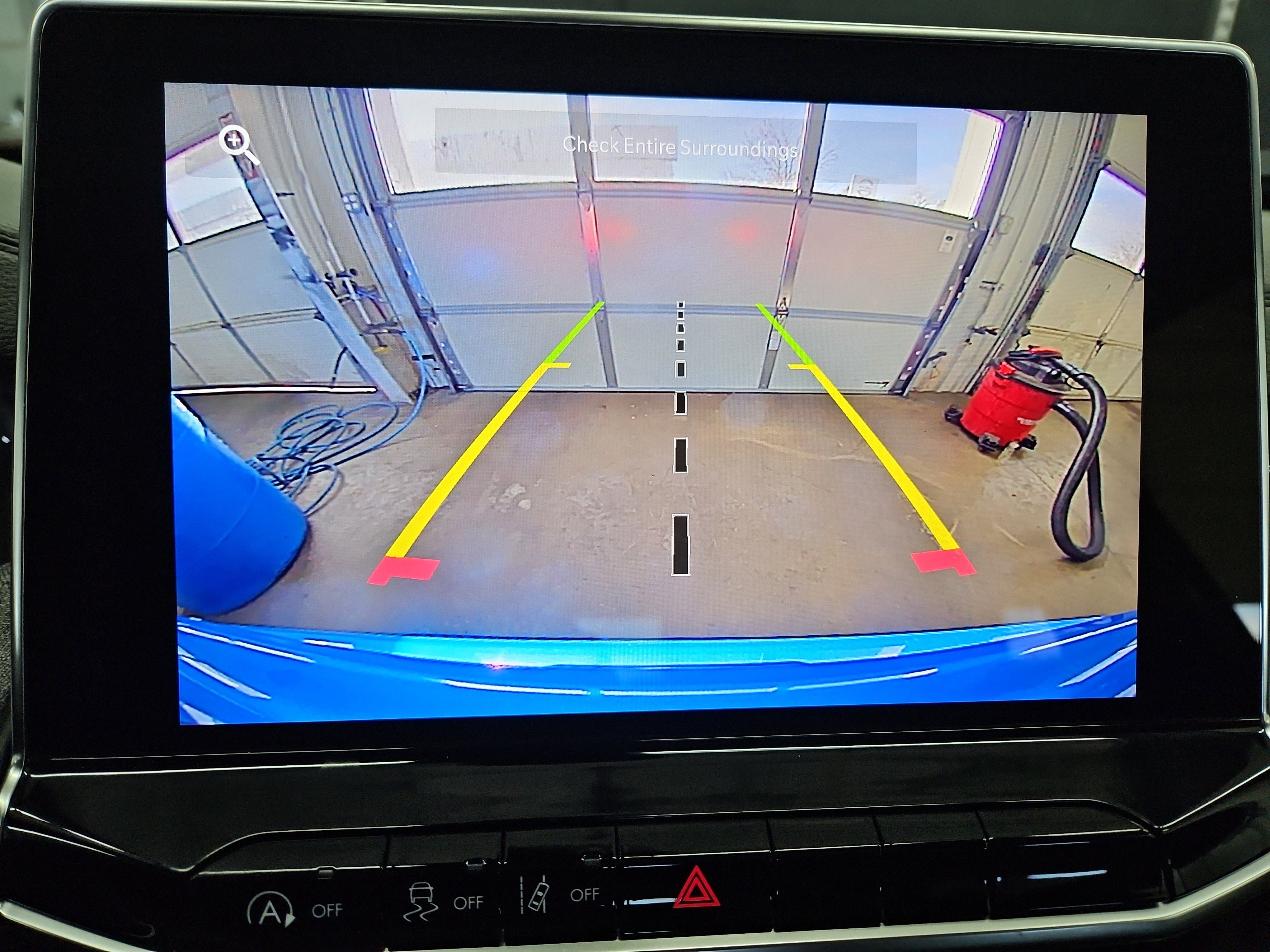 Used 2024 Jeep Compass Latitude image 18