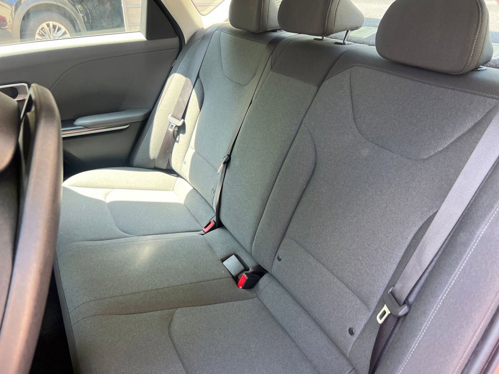 Used 2025 Kia K4 FWD image 33