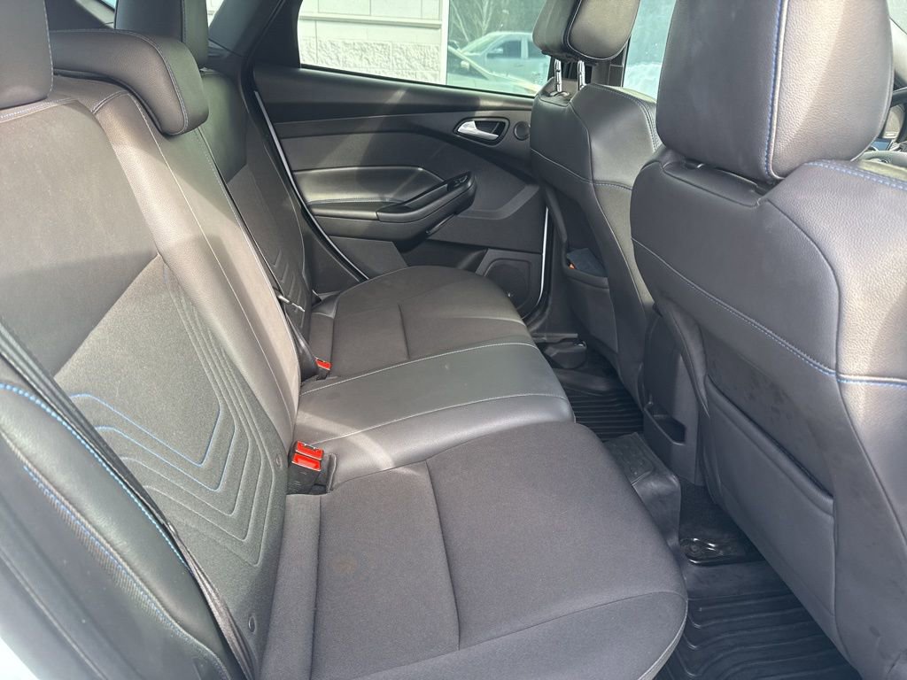 Used 2017 Ford Focus RS AWD/4WD image 26