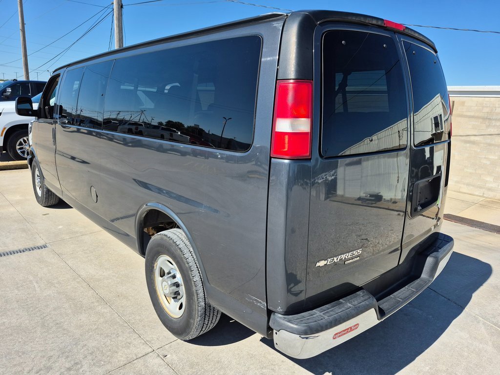 Used 2014 Chevrolet Express 3500 LT w/ LT Preferred Equipment Group image 4