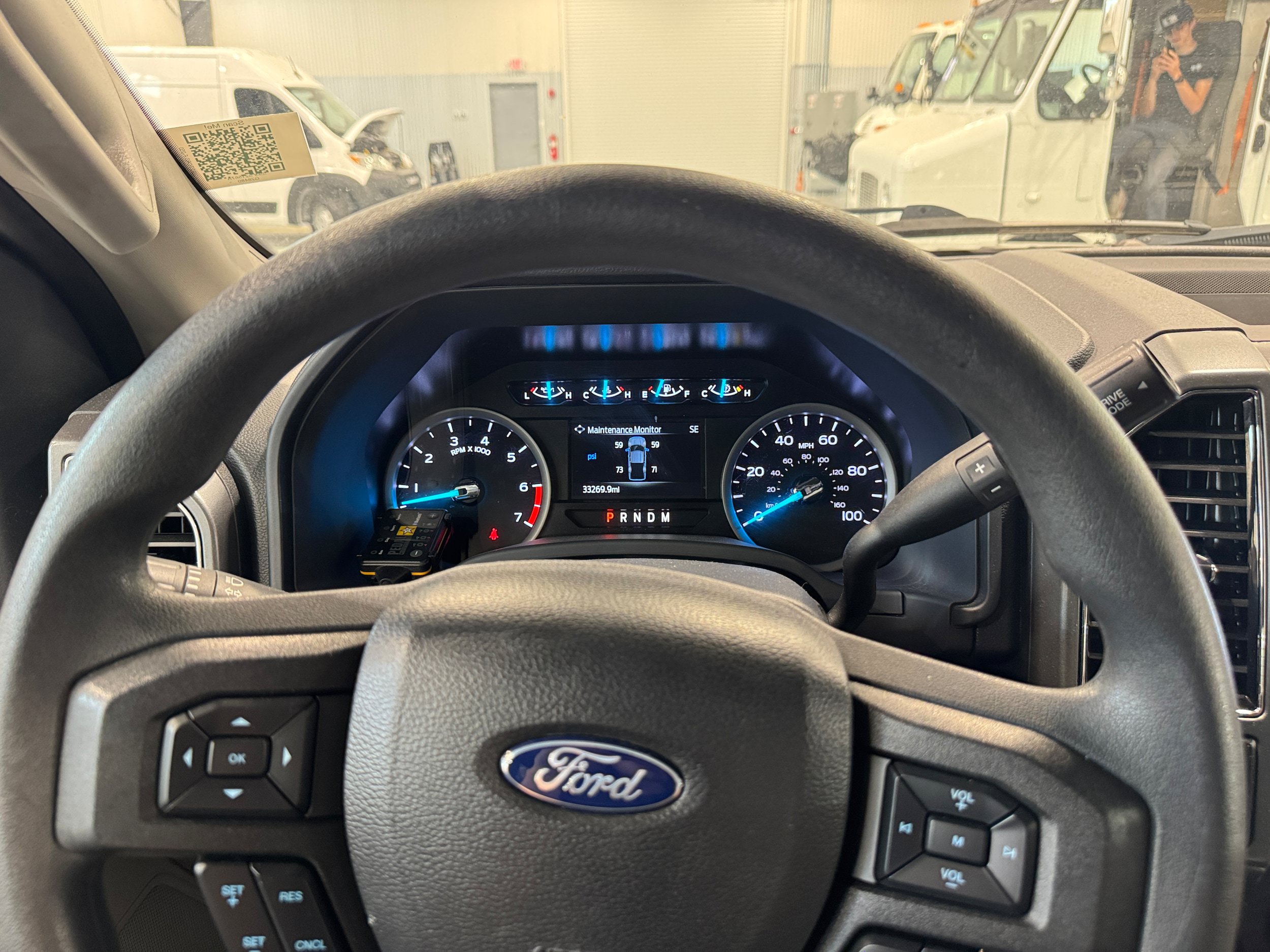 Used 2022 Ford F350 XLT w/ XLT Premium Package AWD/4WD image 16