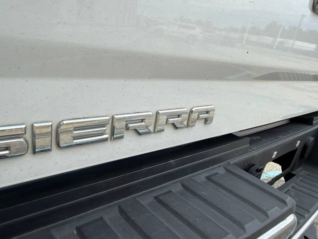 Used 2016 GMC Sierra 3500 SLT w/ Duramax Plus Package AWD/4WD image 5