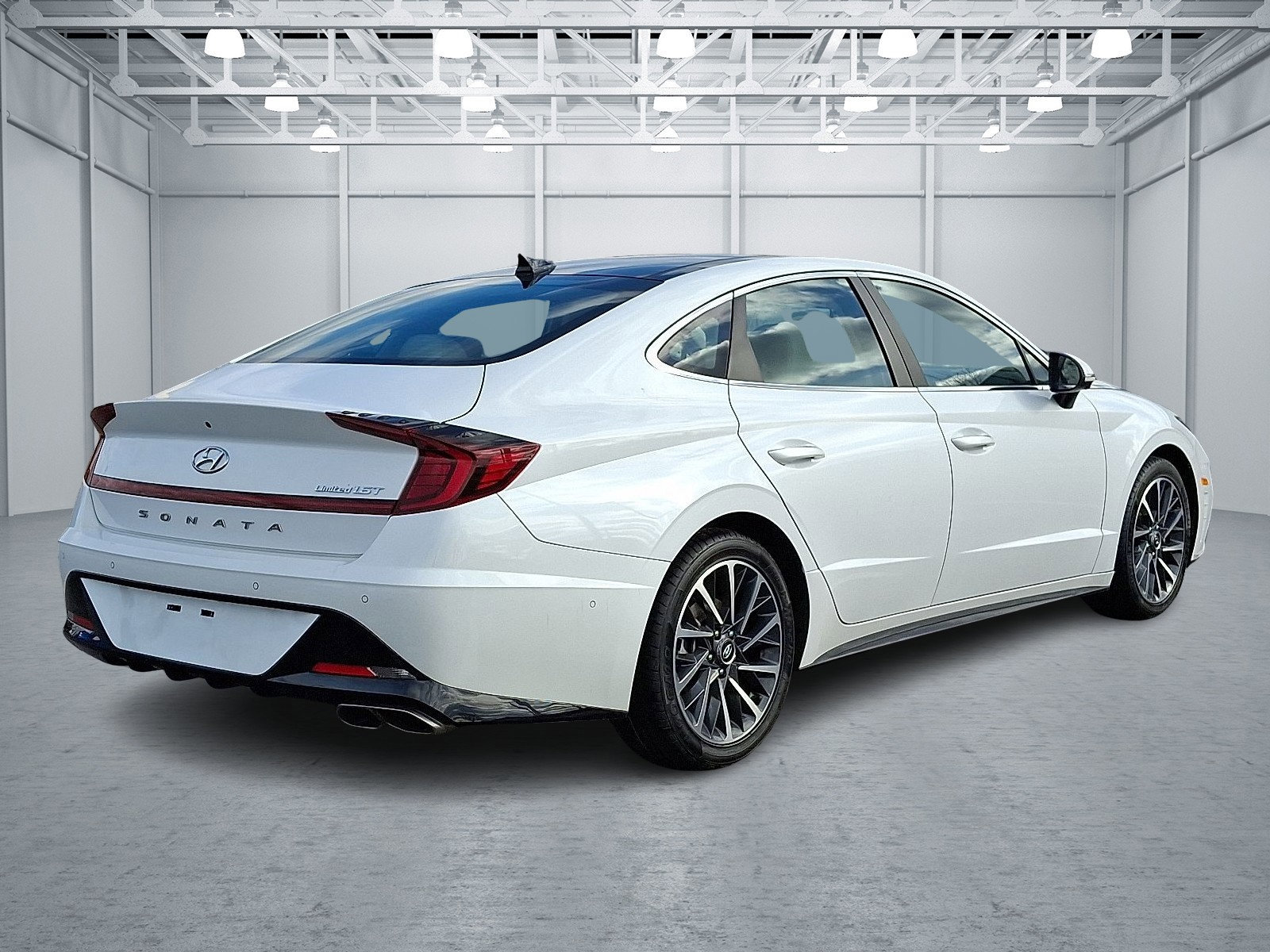 Used 2020 Hyundai Sonata Limited w/ Cargo Package image 6