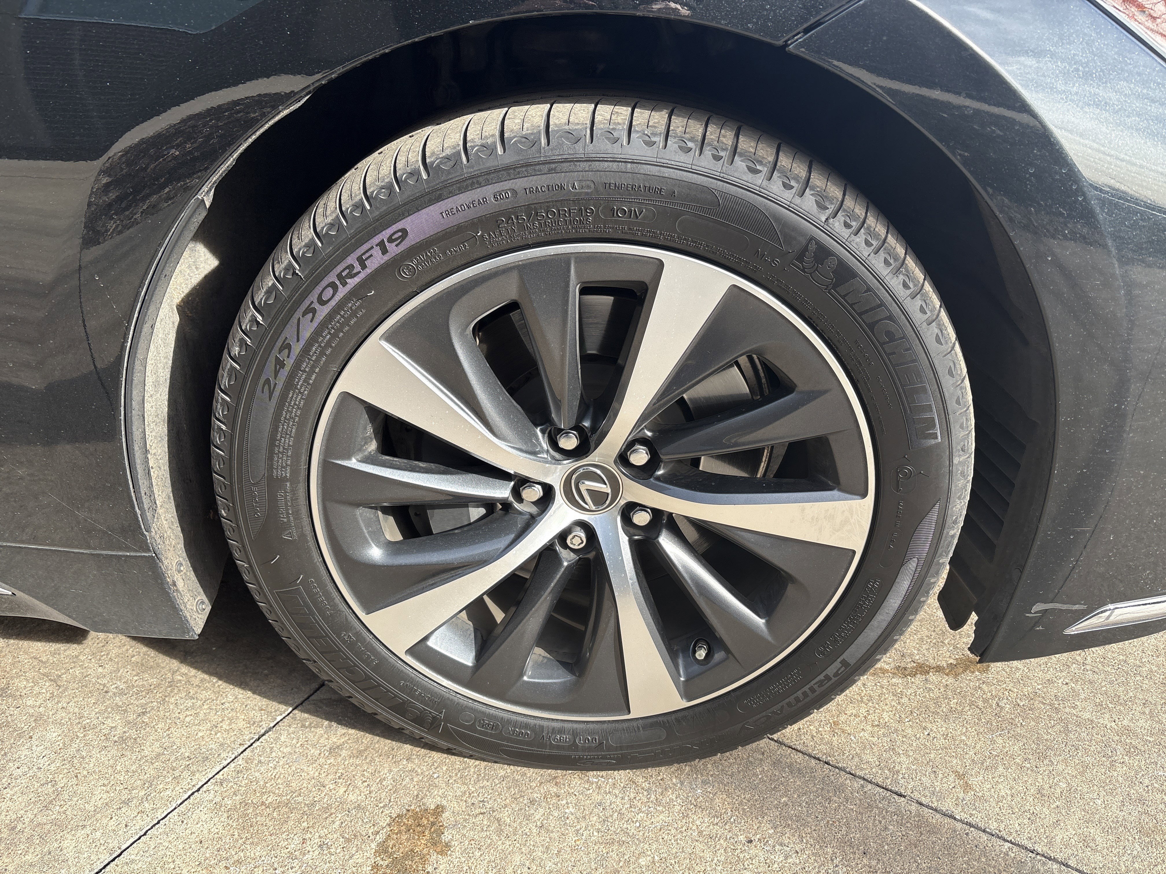 Used 2021 Lexus LS 500 AWD image 13