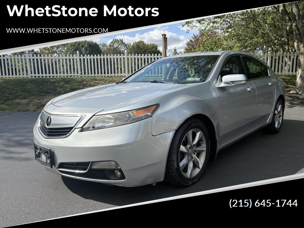 Used 2012 Acura TL w/ Technology Package image 2