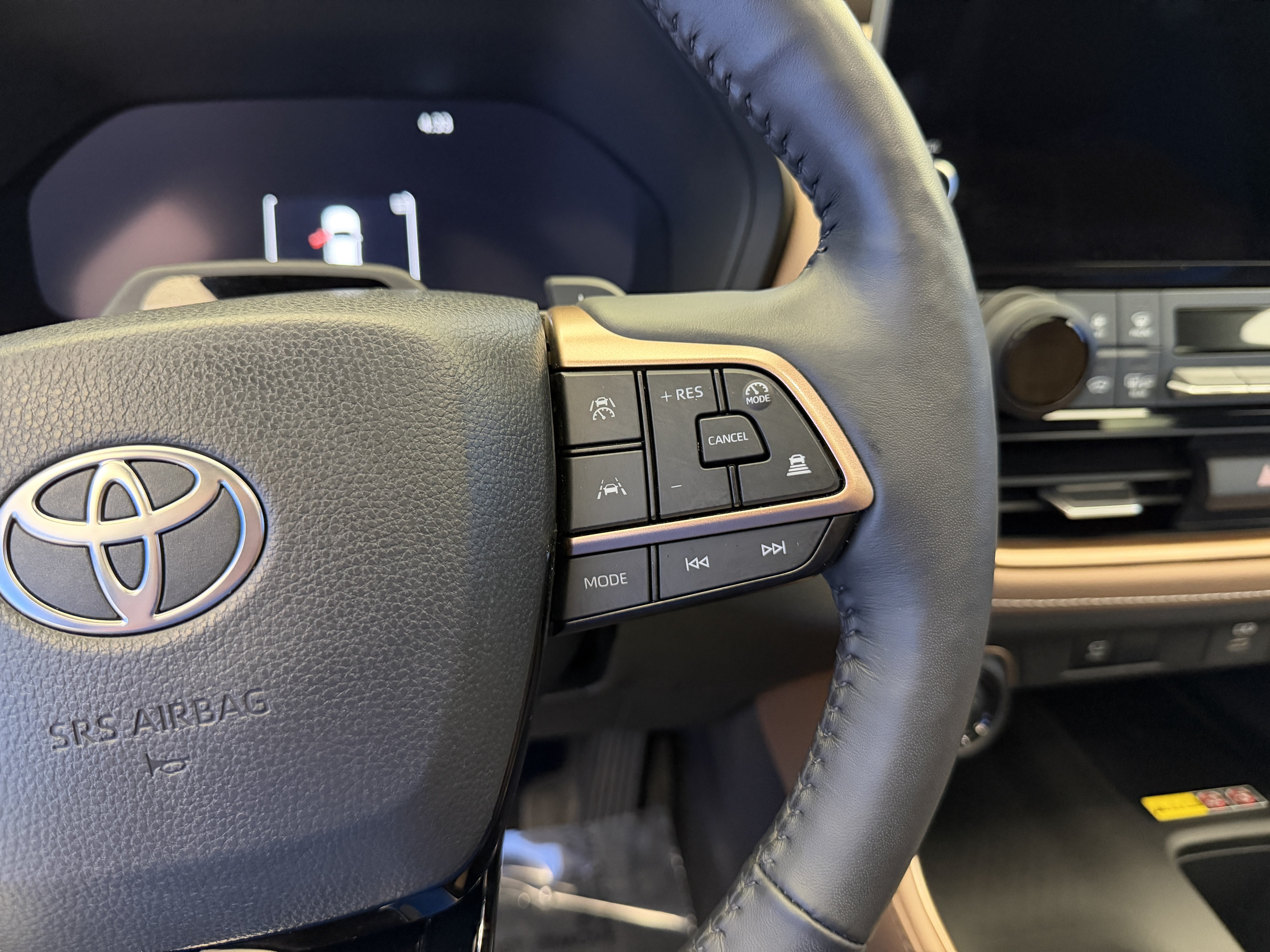 Used 2026 Toyota Grand Highlander AWD Hybrid image 16