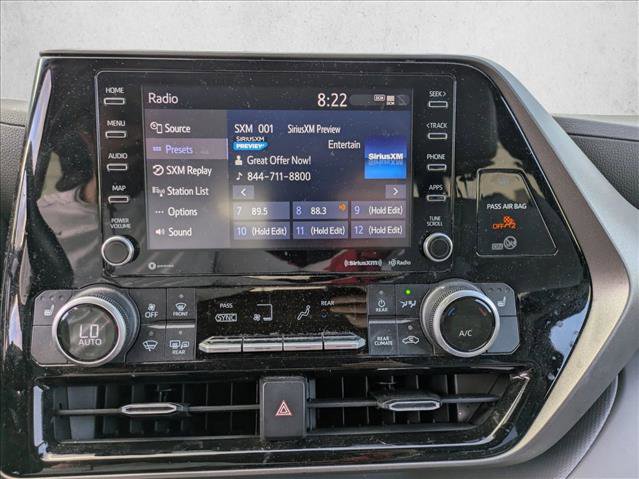 Used 2021 Toyota Highlander XLE image 12