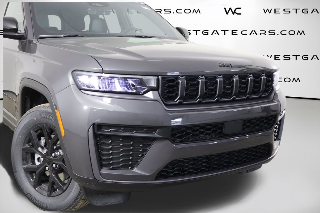 New 2026 Jeep Grand Cherokee Altitude image 50